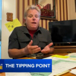 calif.-teacher-accidentally-leaves-$5k-tip-at-vape-shop