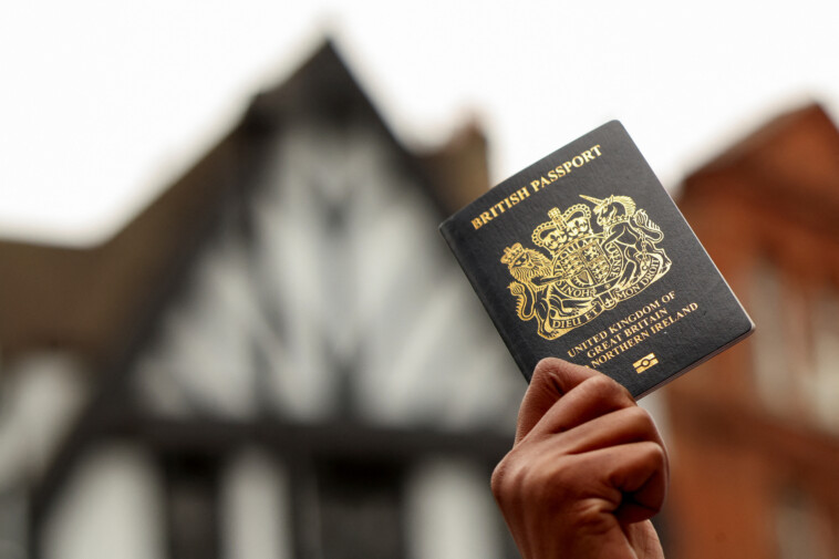 london’s-lefty-mayor-touts-record-numbers-of-americans-applying-for-british-citizenship