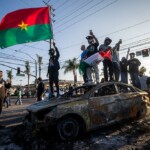 la-descends-into-chaos-as-mexican-rioters-wage-war-on-america