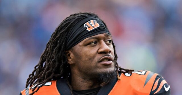 report:-ex-nfl-star-adam-‘pacman’-jones-allegedly-elbowed-cop-in-the-lip