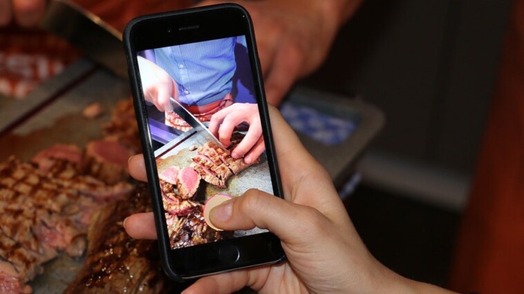how-to-transfer-photos-and-videos-off-your-phone