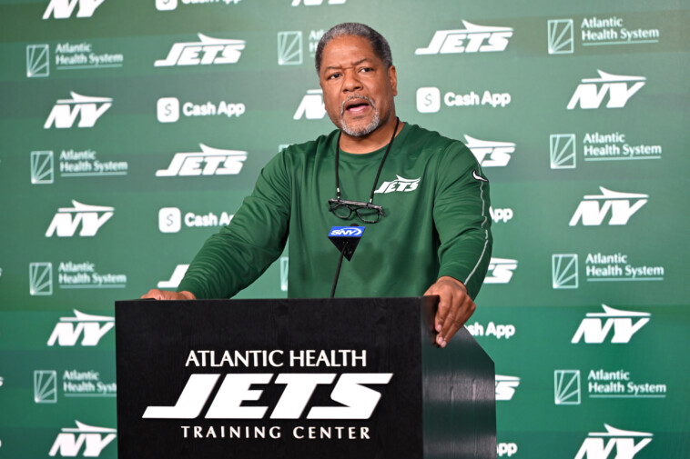 steve-wilks-and-aaron-glenn’s-styles-make-for-unique-jets-pairing-after-years-of-comparing-notes