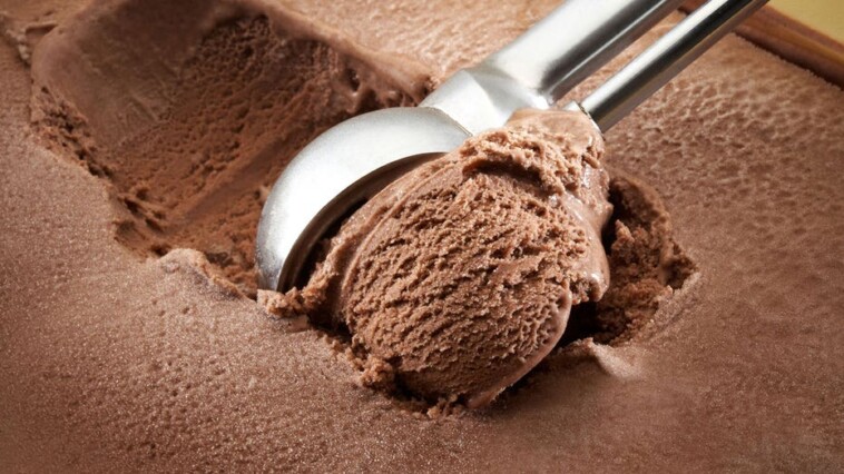 dangerous-additive-lurking-in-dessert-could-be-destroying-your-gut-health,-experts-say