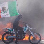 watch:-dem,-media-outlets-insist-la-anti-ice-riots-are-‘peaceful’-despite-violence,-injured-cops