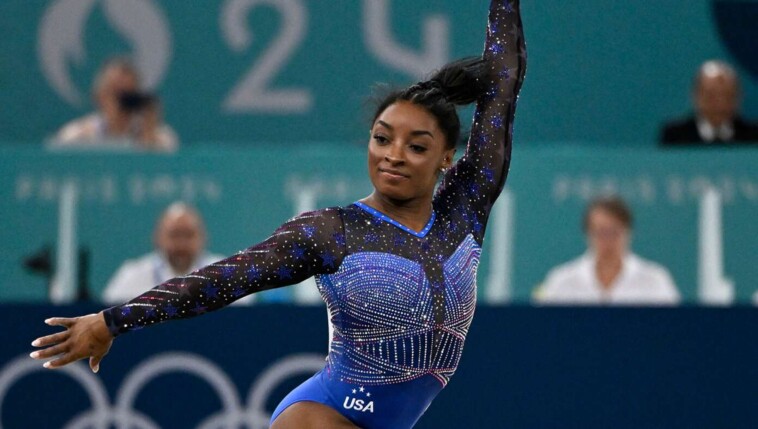 in-greatest-gymnastic-feat-yet,-simone-biles-argues-that-trans-women-are-women