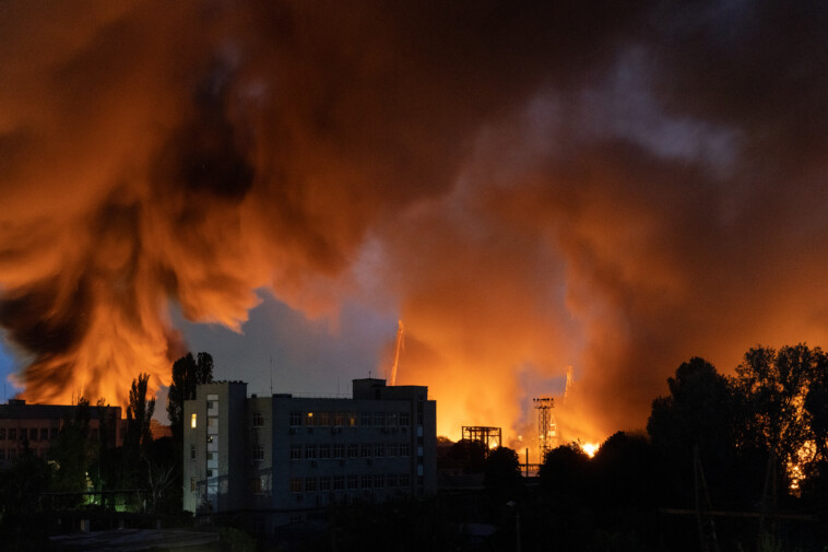 russia-blasts-ukrainian-maternity-ward-as-it-launches-‘one-of-the-largest’-airstrikes-on-kyiv