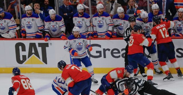 watch:-game-3-of-panthers-oilers-stanley-cup-final-ends-in-massive-brawl