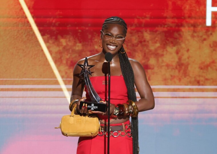 bet-award-winner-whines-about-trump-shutting-down-la.-riot-with-military-force