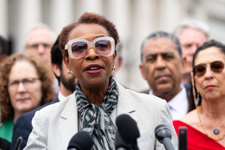 black-caucus-head-wants-to-impeach-trump-for-sending-troops-to-los-angeles