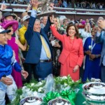 hochul-met-with-chorus-of-boos-at-belmont-stakes-while-presenting-winner’s-trophy:-video
