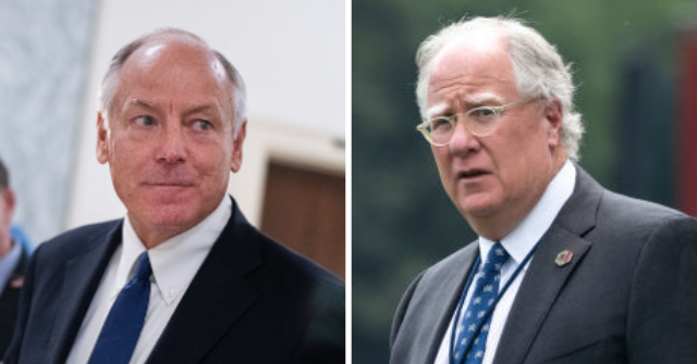 two-biden-aides-showing-up-voluntarily-in-probe-of-cognitive-decline-cover-up