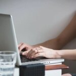 americans-now-spend-10-hours-online-every-day