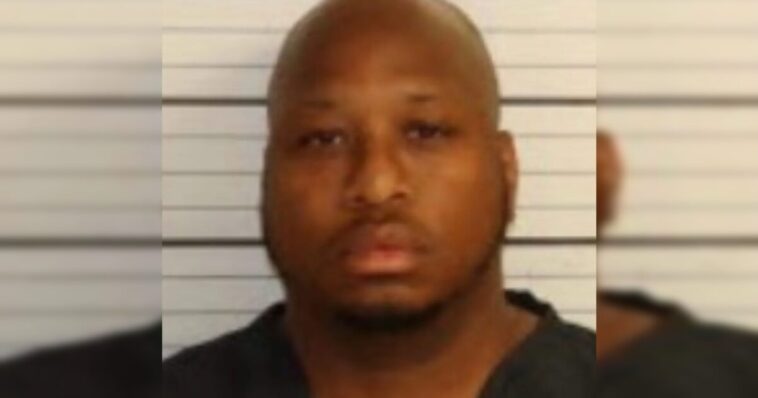 shocking-video-shows-wendy’s-manager-fatally-shooting-man-in-parking-lot