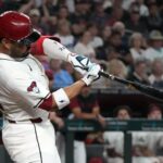 sources:-mariners-finalizing-deal-for-3b-suarez