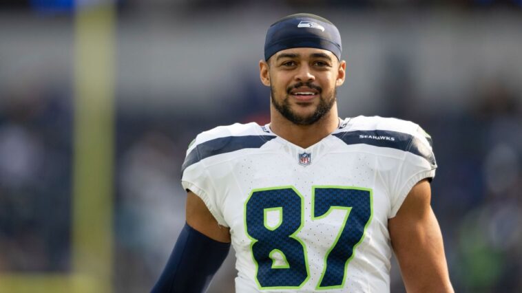 sources:-bengals-to-sign-ex-seahawks-te-fant