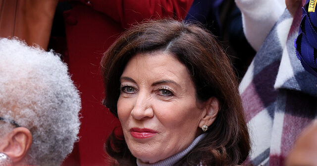 hochul:-nypd-shortage-‘may-be’-because-people-‘derogatory-toward-police’