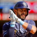 rays-player-traded-to-yankees-during-game-between-rivals,-gets-emotional-send-off