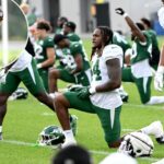 jets-coaches-praise-aaron-glenn-for-putting-focus-on-tackling-early-in-training-camp