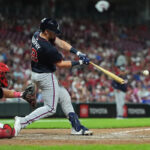 braves-and-reds-both-score-8-runs-in-the-same-inning