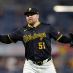 mlb-trade-deadline:-30-team-by-team-looks-at-who’s-in-and-who’s-out