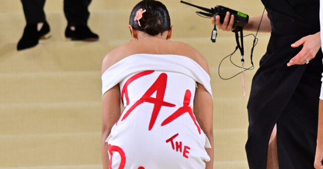 aoc-directed-to-pay-over-$2k-for-breaking-house-rules-at-2021-met-gala