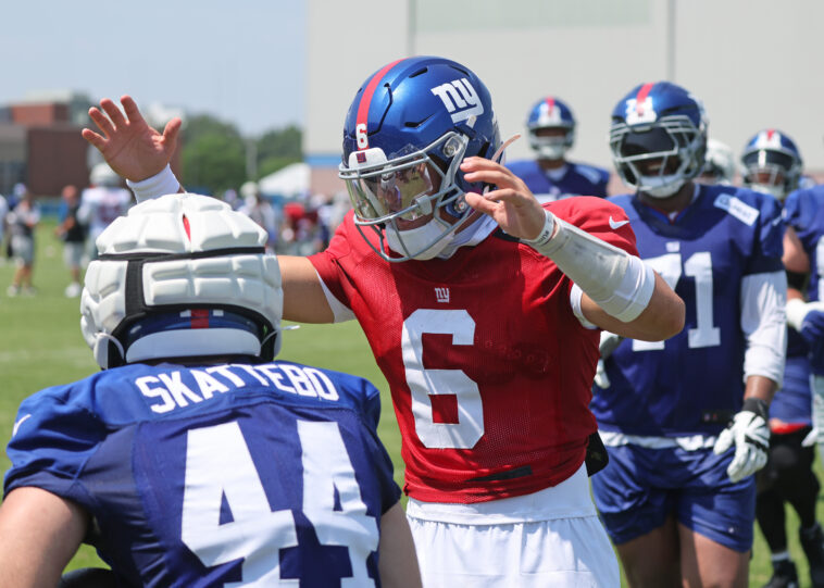 jaxson-dart,-cam-skattebo-show-off-rookie-connection-at-giants-camp