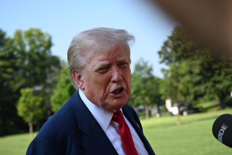 harvard-‘wants-to-settle’-after-columbia’s-$200m-fine-over-civil-rights-probe,-trump-says