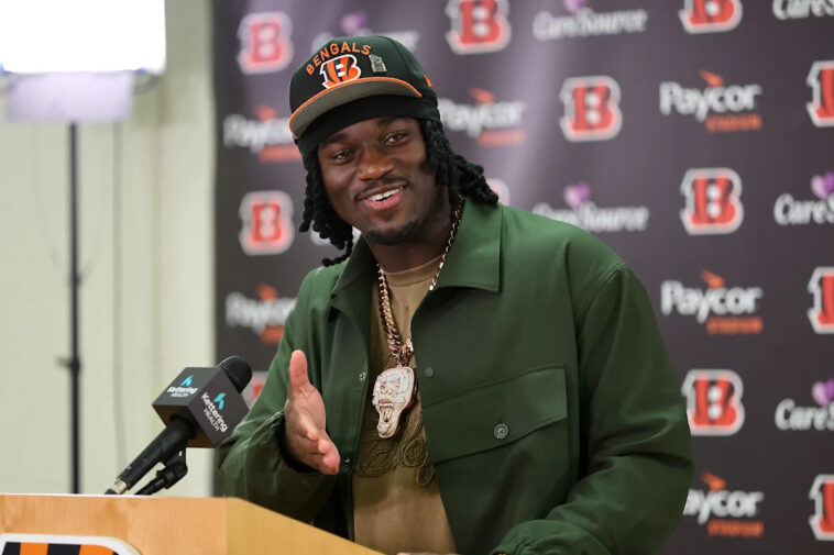 bengals-rookie-shemar-stewart-reportedly-agrees-to-fully-guaranteed-contract,-ending-standoff