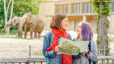 nation’s-lesbians-announce-plan-to-go-to-the-zoo-today