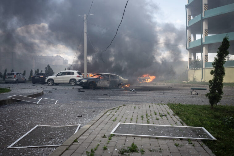 dozens-injured,-including-child,-in-russian-strikes-using-new-type-of-bomb-being-tested-on-civilians