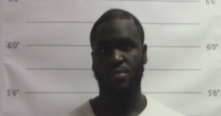 clerical-error-leads-to-violent-criminal’s-escape,-massive-manhunt-in-new-orleans