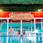 popular-arcade-breaks-guinness-world-record-for-world’s-largest-claw-machine