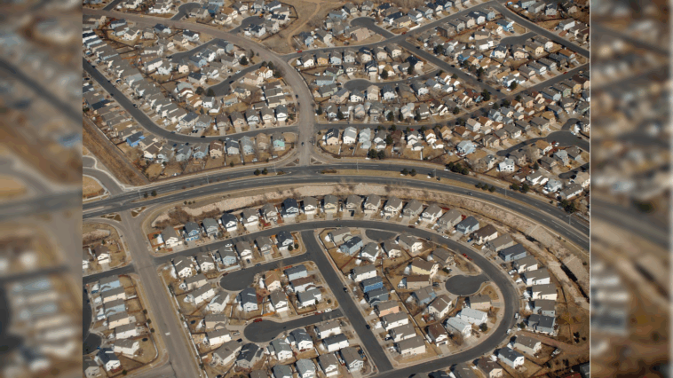 chinese-nationals-dominate-foreign-purchase-of-us-homes-83%-jump-from-prior-year