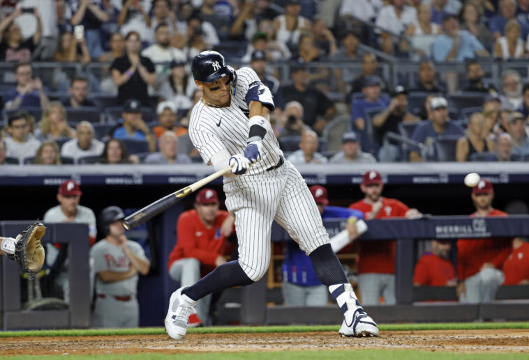 aaron-judge-undergoes-testing-for-elbow-issue-in-major-yankees-injury-scare