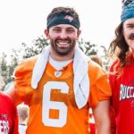baker-mayfield-judges-contest-featuring-mullets,-mustaches-and-crocs-in-‘sport-mode’