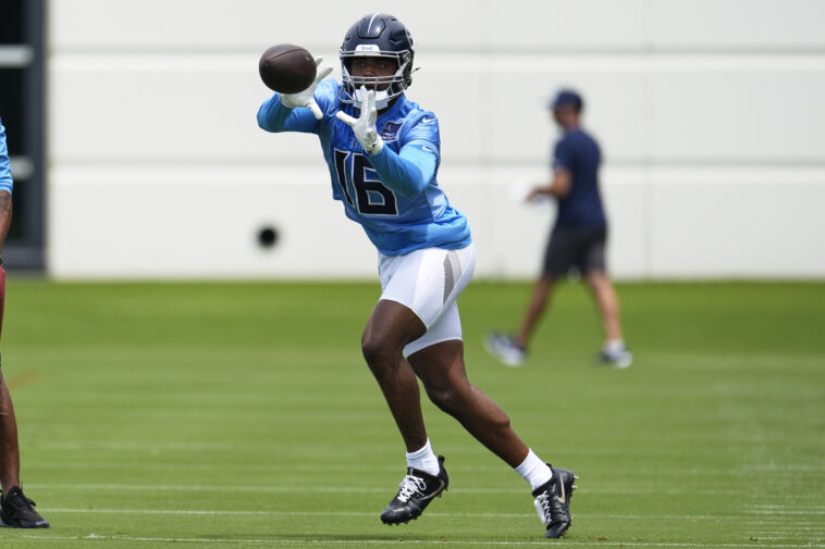 treylon-burks-fractures-collarbone-at-training-camp-in-titans-injury-blow