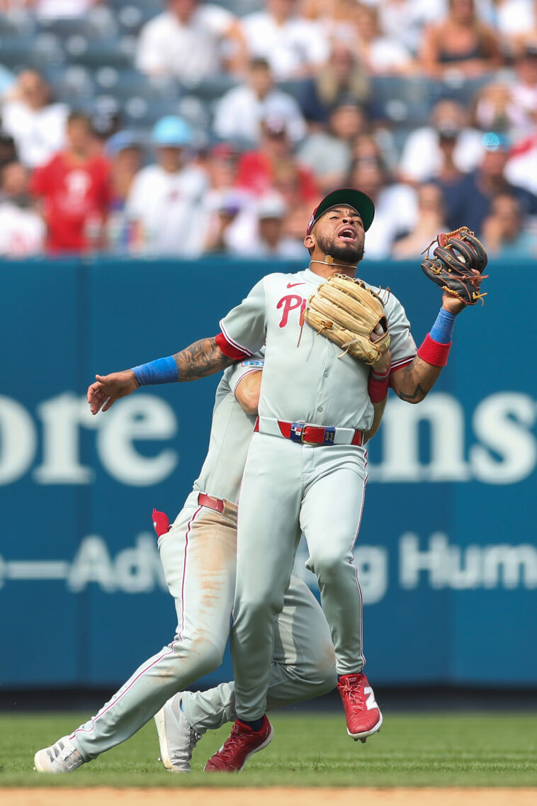 edmundo-sosa-exits-phillies-yankees-game-after-scary-collision