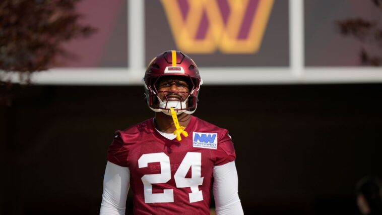 commanders-lb-von-miller-pays-tribute-to-kobe-bryant-and-former-teammates-with-new-number