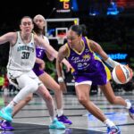 stewart-(leg)-exits-liberty-game-after-3-minutes