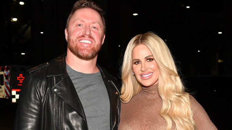 ‘real-housewives’-star-kim-zolciak-rebuilds-life-as-estranged-husband-takes-surprising-career-turn