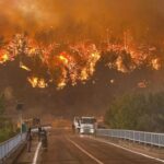 1,700-evacuated,-firefighter-dead-as-turkey-wildfires-tear-through-major-city