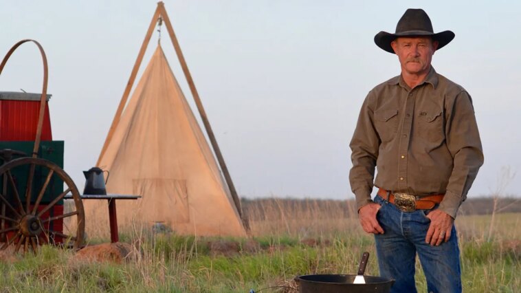 america’s-‘cast-iron-cowboy’-reveals-why-traditional-skillets-remain-the-ultimate-cooking-tool