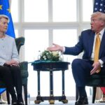 trump-trashes-windmills-in-meeting-with-green-loving-eu-head:-‘killing-the-beauty-of-our-scenery’