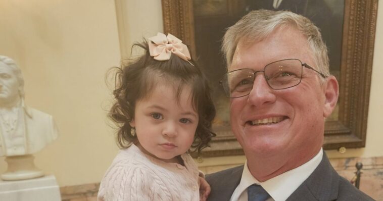 christian-anti-abortion-doctor-who-trump-pardoned-announces-his-next-move
