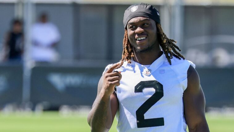 can-ashton-jeanty-deliver-on-the-hype?-those-who’ve-watched-his-career-have-no-doubt.