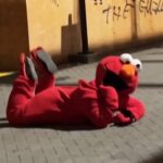 portland-anti-ice-demonstrators-confused-when-person-in-full-size-elmo-costume-shows-up