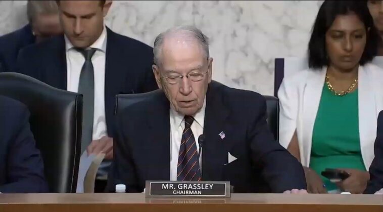 grassley-responds-to-trump’s-request-to-cancel-august-recess-to-get-judicial-nominees-confirmed-as-democrats-obstruct