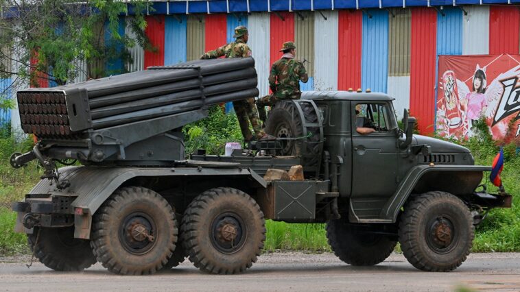 thailand,-cambodia-reach-ceasefire-deal-to-end-conflict-that-displaced-260k,-trump-says