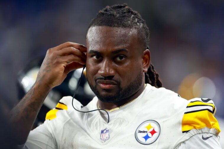 ‘washed-up’-veteran-cordarrelle-patterson-announces-steelers-cut-him-on-day-off