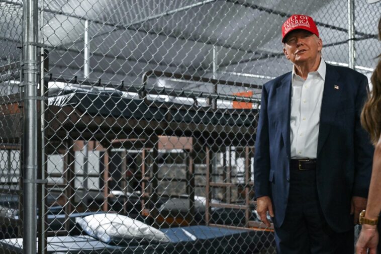florida-state-senator-laments-visit-to-alligator-alcatraz,-’32-men-to-a-cage’